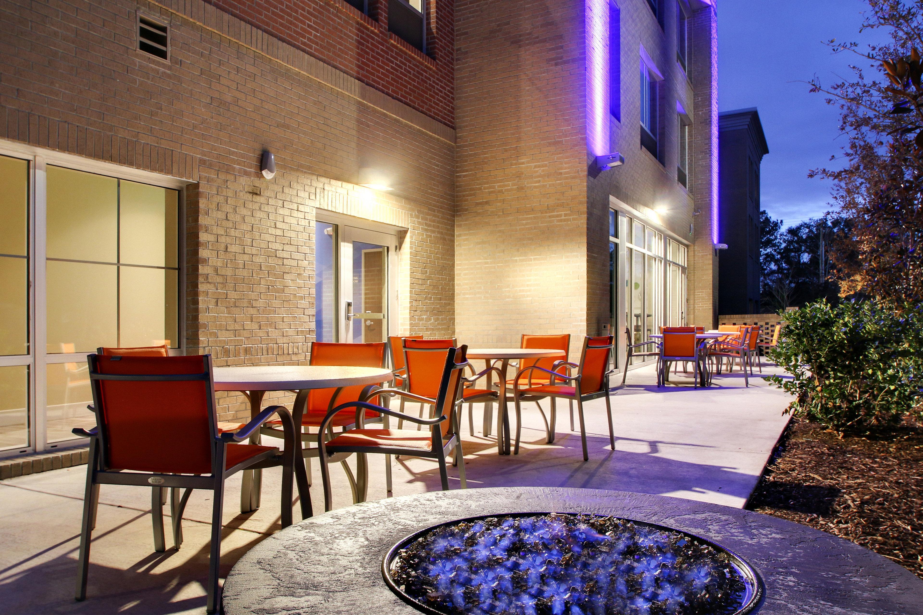 Holiday Inn Express & Suites Charleston Ne Mt Pleasant Us17 By Ihg Маунт Плезант Екстериор снимка