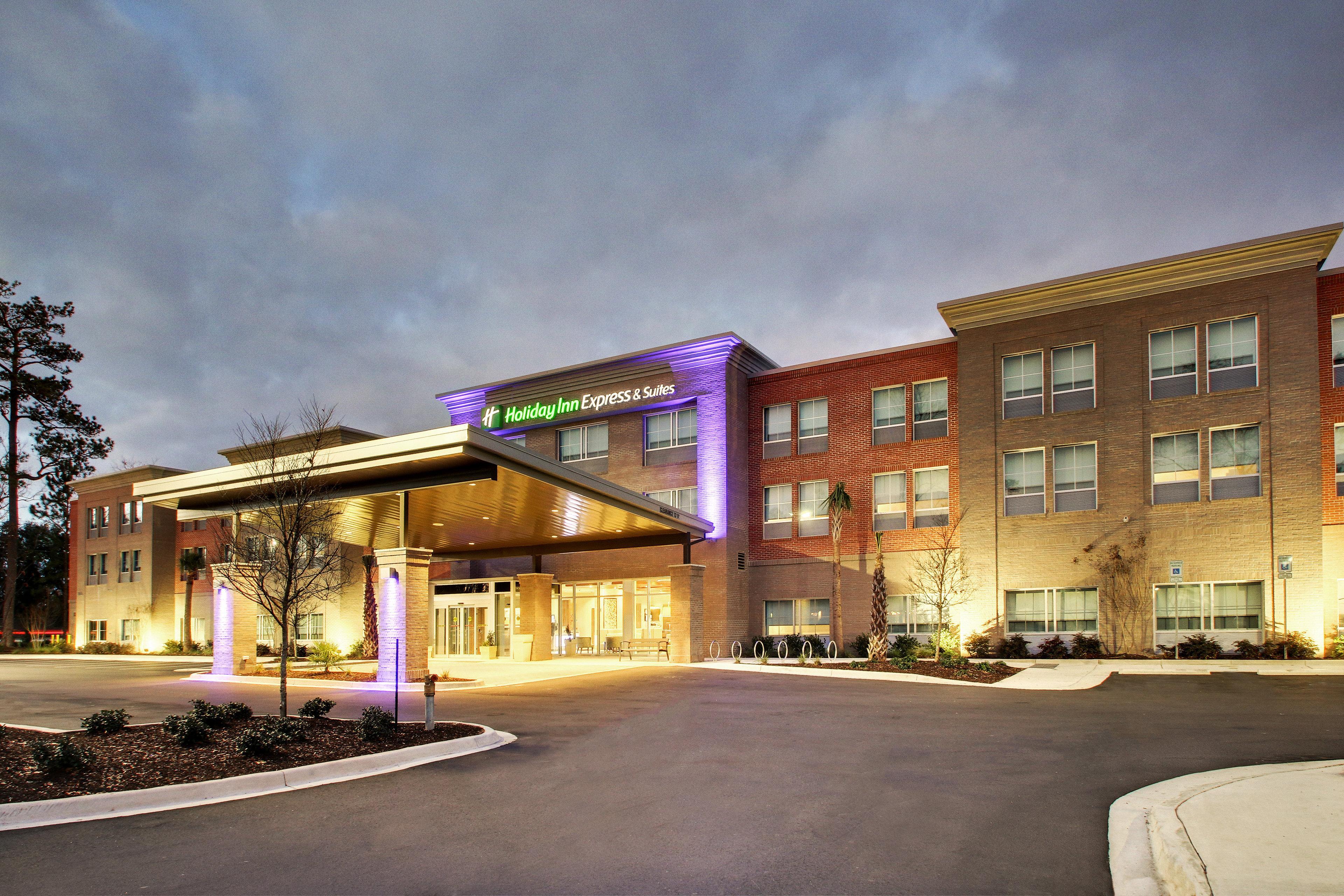 Holiday Inn Express & Suites Charleston Ne Mt Pleasant Us17 By Ihg Маунт Плезант Екстериор снимка
