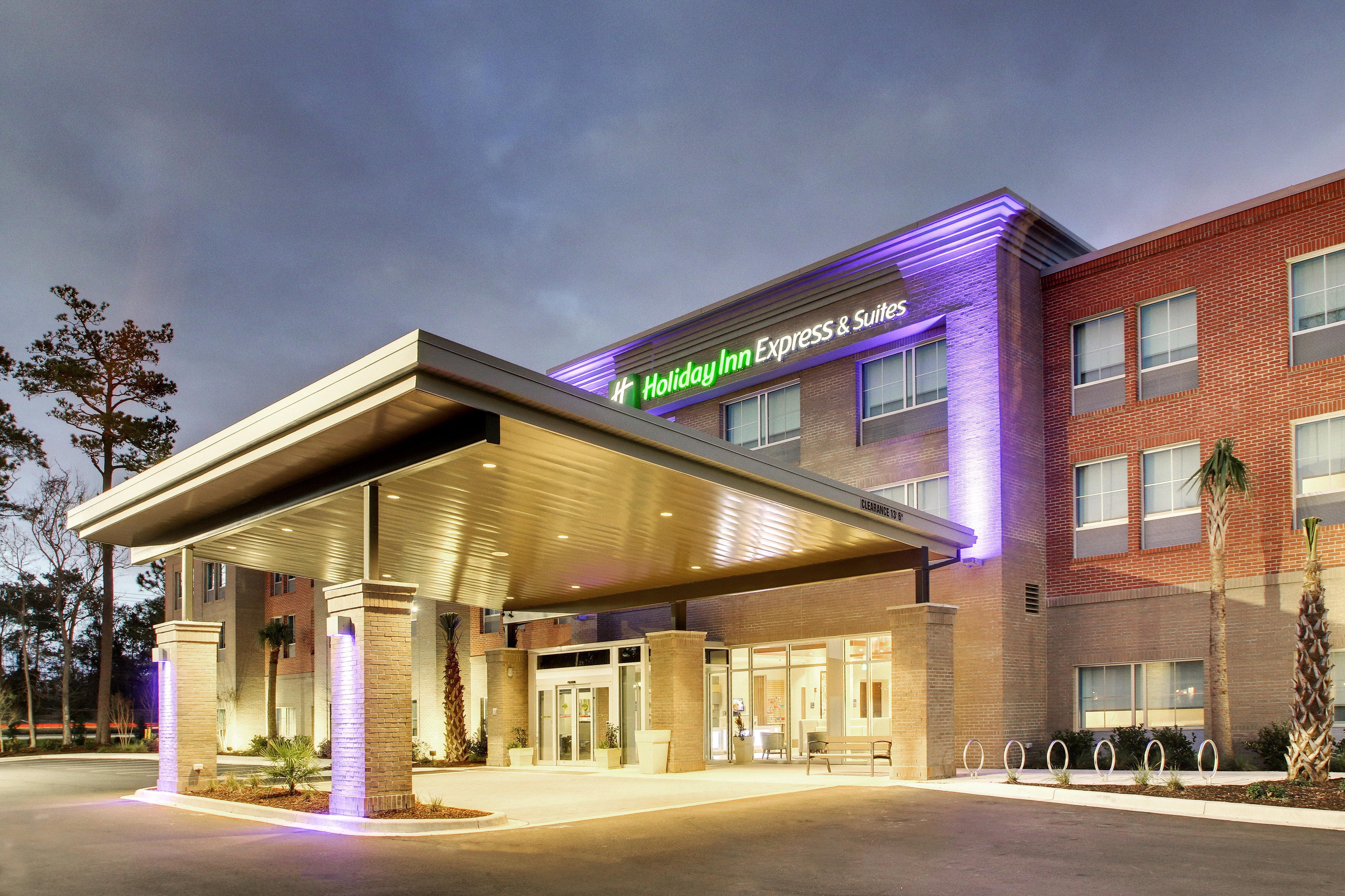 Holiday Inn Express & Suites Charleston Ne Mt Pleasant Us17 By Ihg Маунт Плезант Екстериор снимка